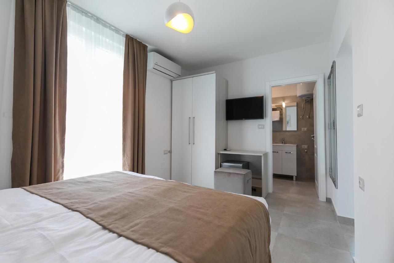Nadija Apartmani 포레치 외부 사진